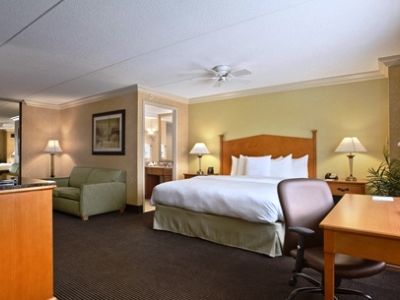 Homewood Suites By Hilton Philadelphia-City Avenue Экстерьер фото